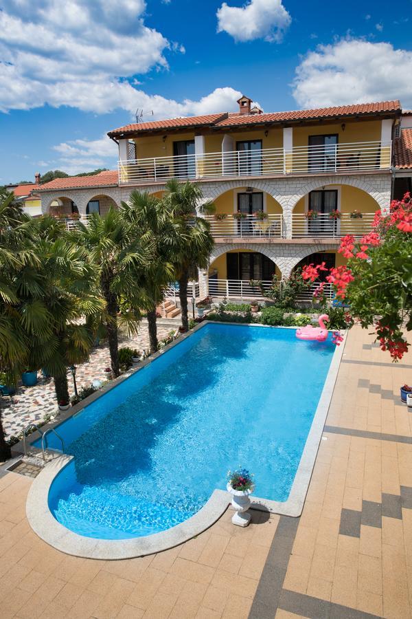 Apartments Paradis Rovinj Kültér fotó